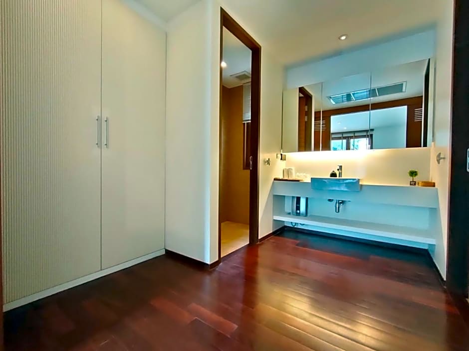 Pranaluxe Pool Villa