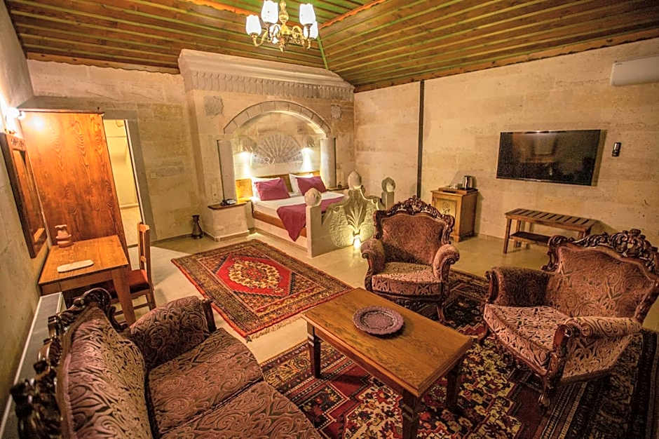 Stone House Cave Hotel