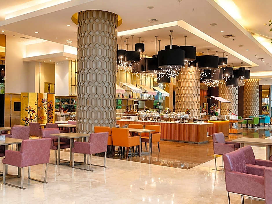 Novotel Bangka Hotel & Convention Centre