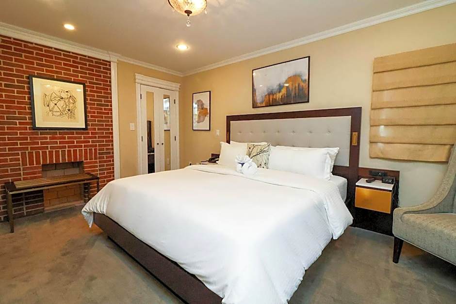 The Peacock Inn, an Ascend Collection Hotel