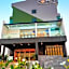 Comet Hotel Surat Thani