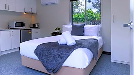 Queen Studio - Disability Access