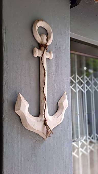 The Wooden Anchor spacious and modern