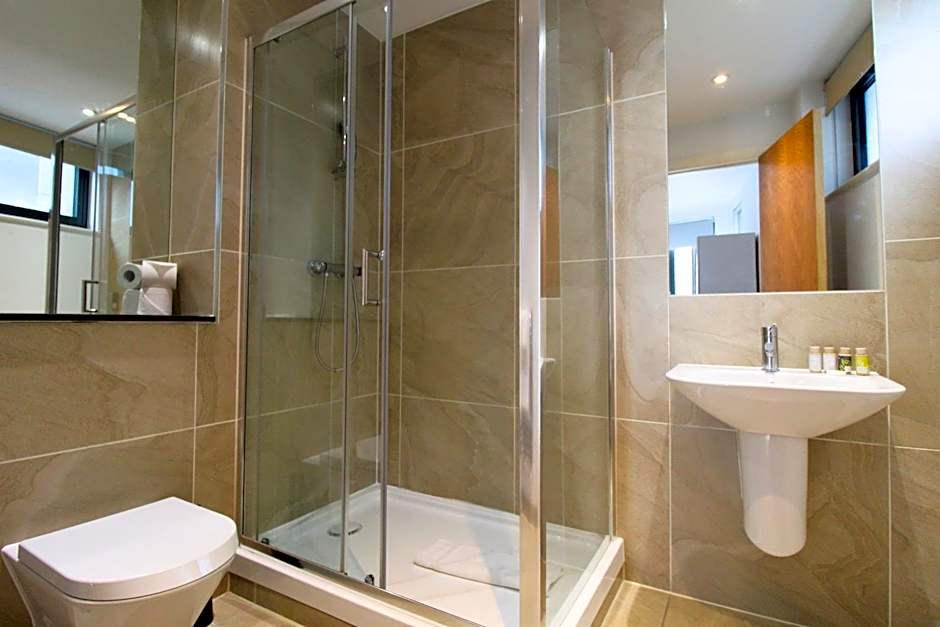 Tooley Street Apartments by Viridian Apartments