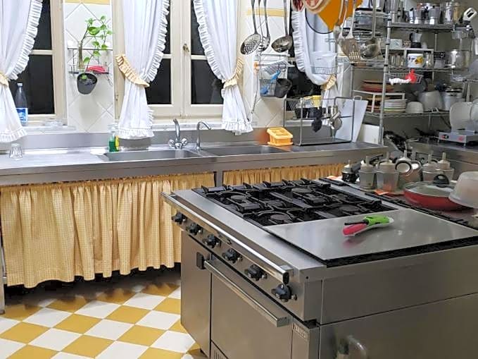 Marta Guest House