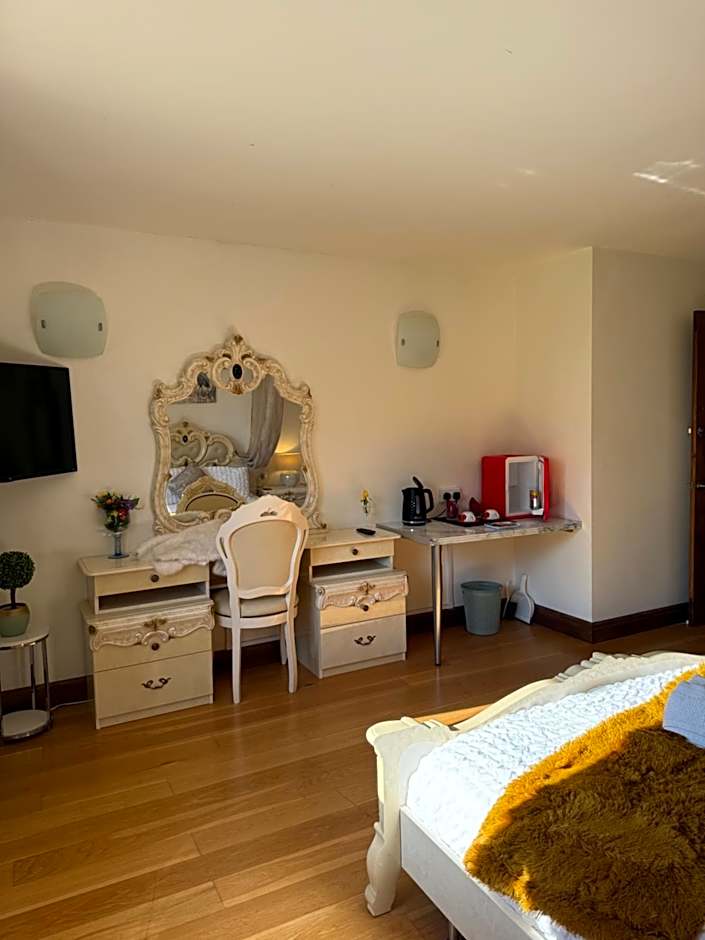 Barnfields Retreat