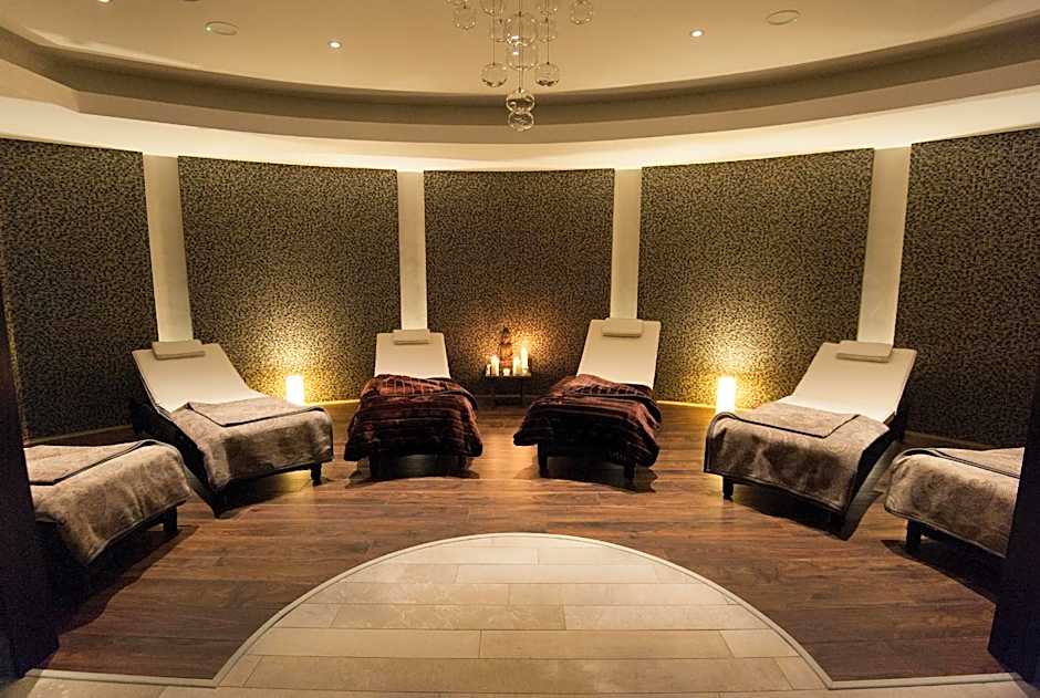 Killyhevlin Lakeside Hotel & Lodges