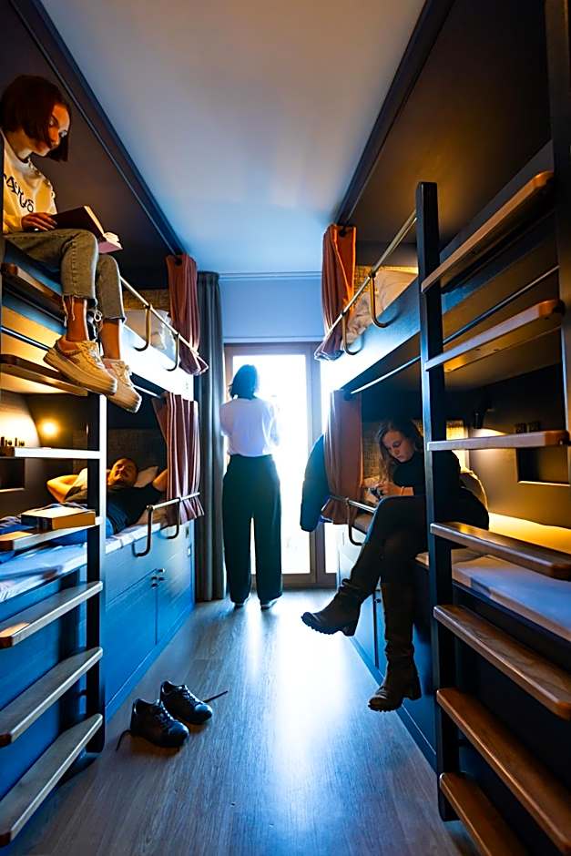 The People - Paris Nation