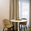 Hotel TwentyFour Living
