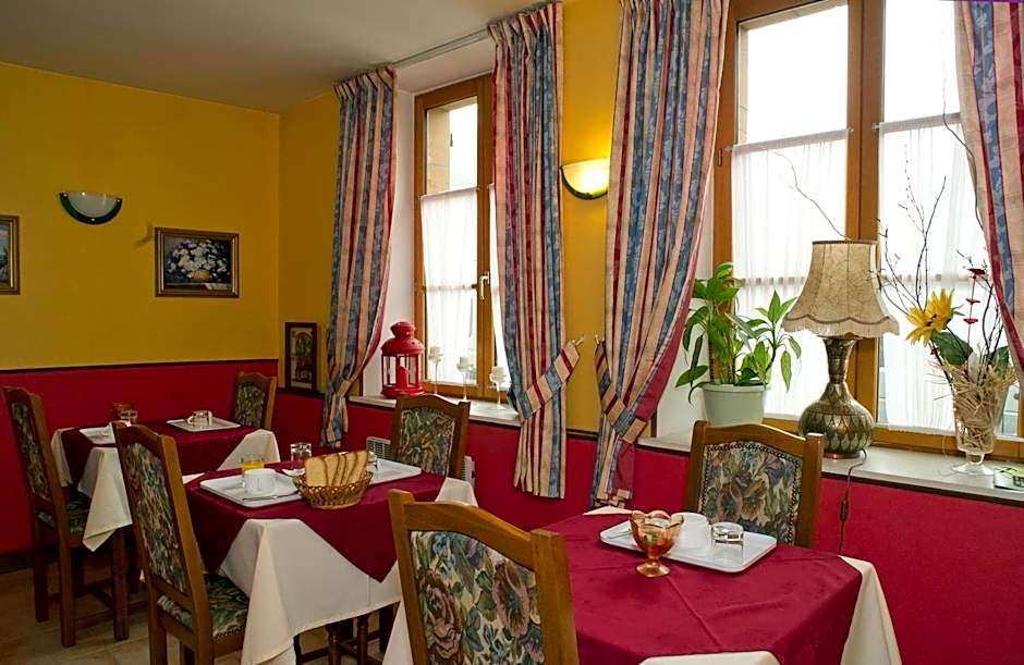 Logis Hôtel Le Val de Vence