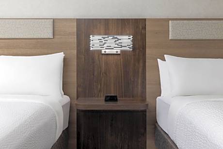 Suite with Two Queen Beds