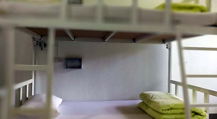 Baan Bua Guest House