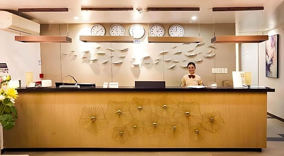 Erus Suites Hotel Boracay