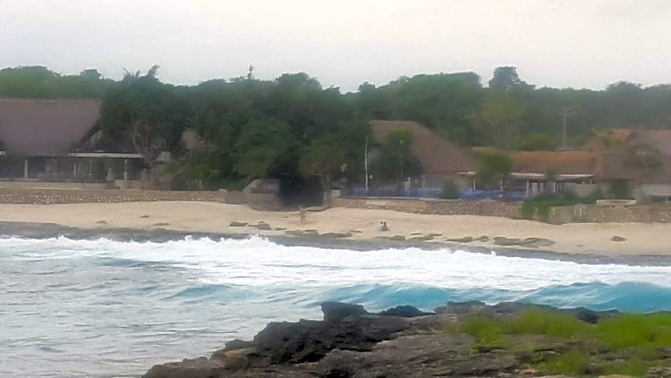 Sunset Coin Lembongan