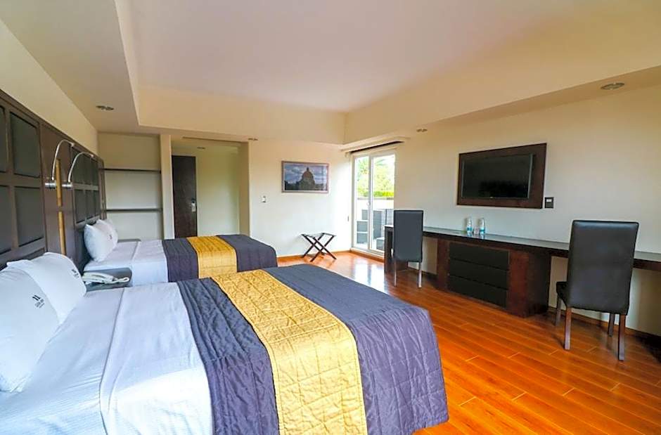 Loa Inn Business Centro Puebla