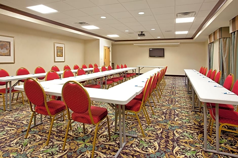 Staybridge Suites Elkhart North By IHG