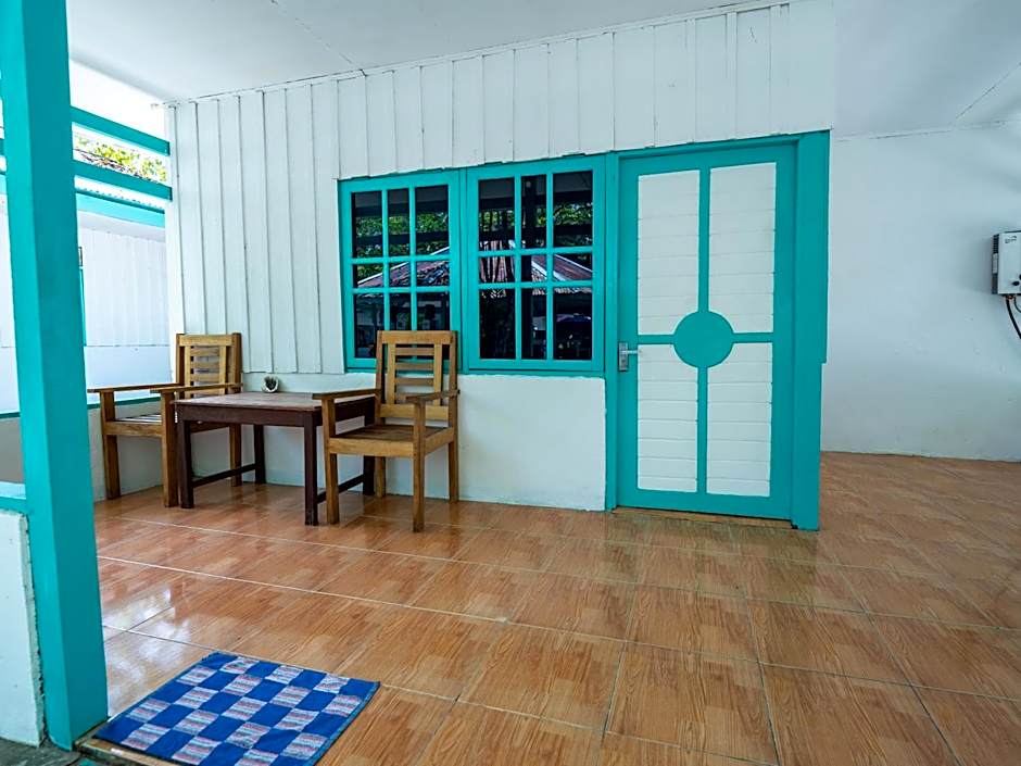 Scuba Republic Beach Bungalows