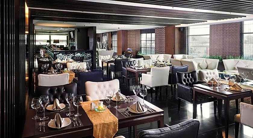 Grand Cityhall Hotel Medan