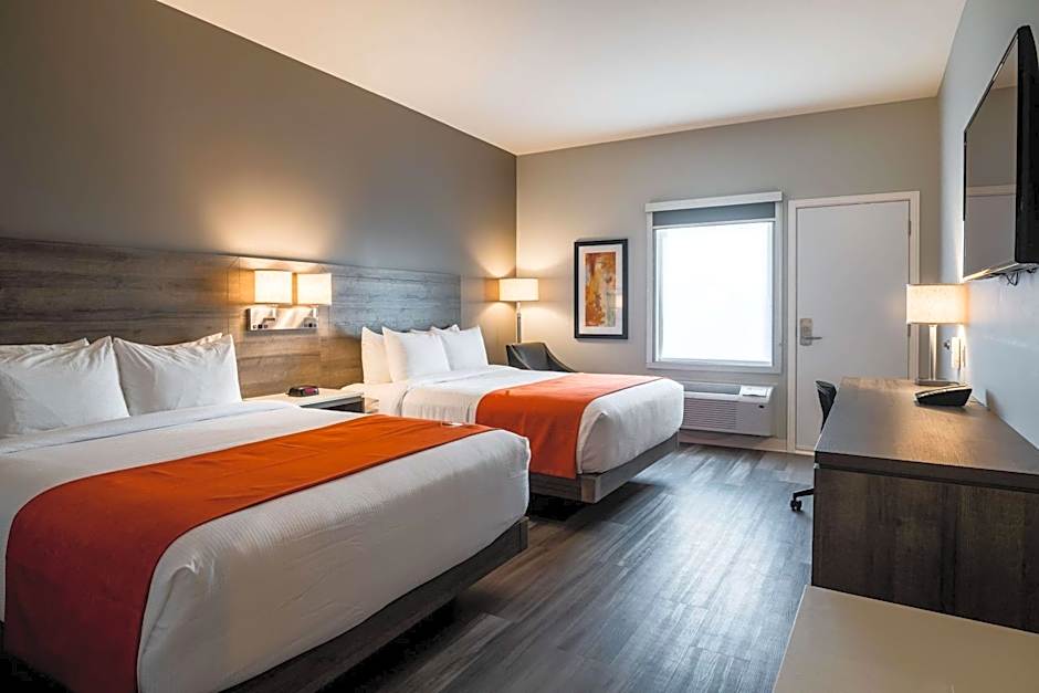 Amsterdam Inn & Suites, an Ascend Collection Hotel