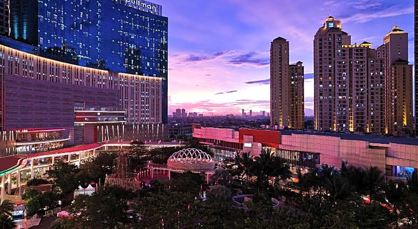 Pullman Jakarta Central Park Hotel
