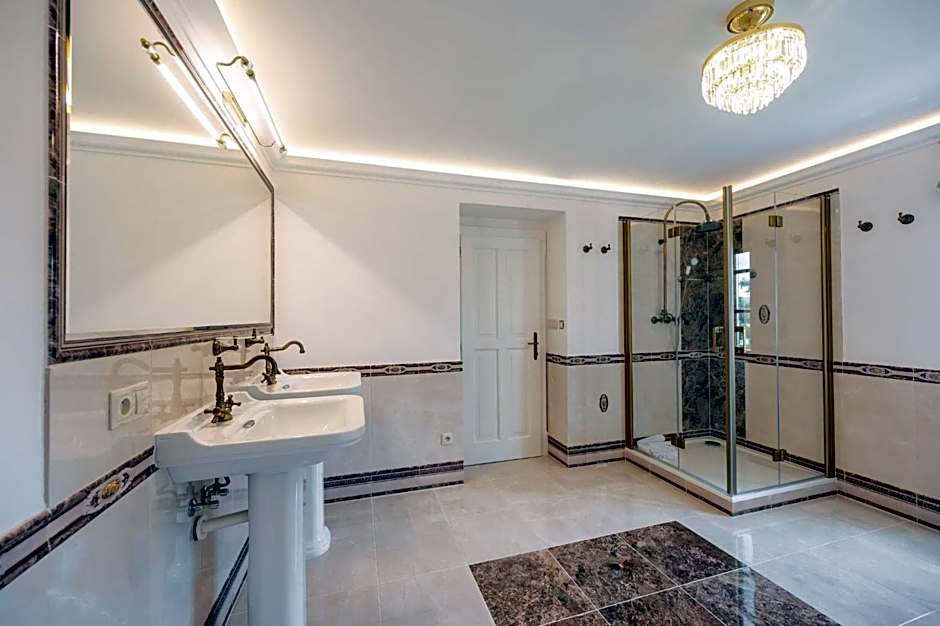 Zámeček - Chateau Lány - Depandance Stroodel