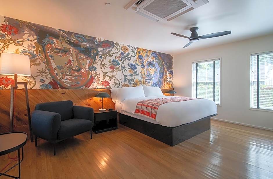 Talbot Commons Hotel