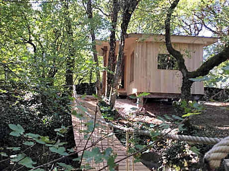 Domaine du 'mas de Tourel' - cabane lodge avec piscine et spa privatif dans le Lot
