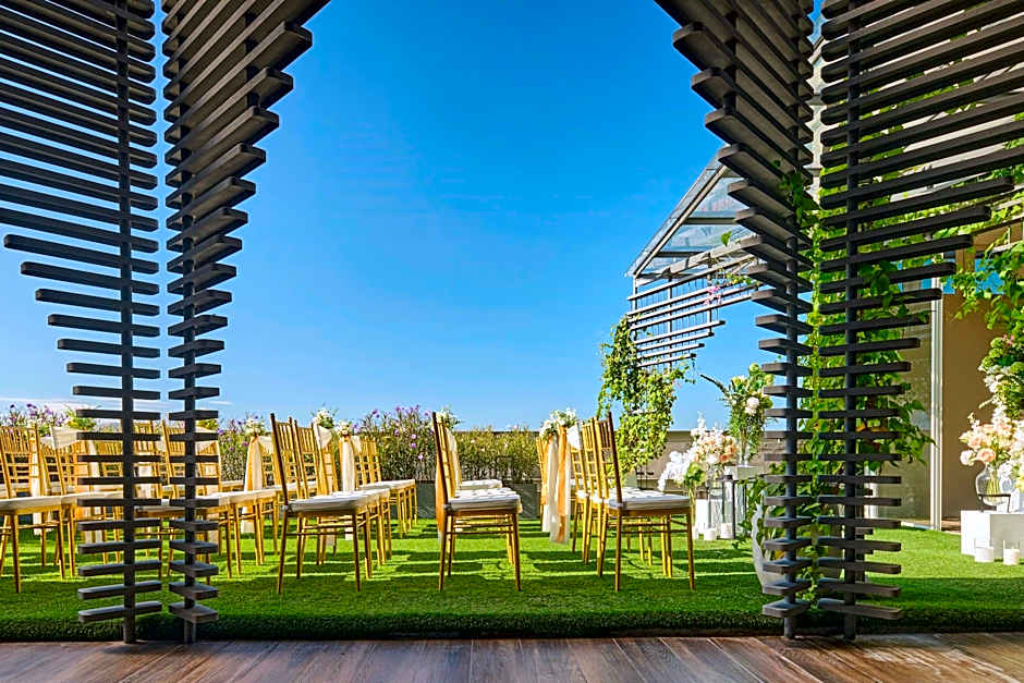 AC Hotel by Marriott poh