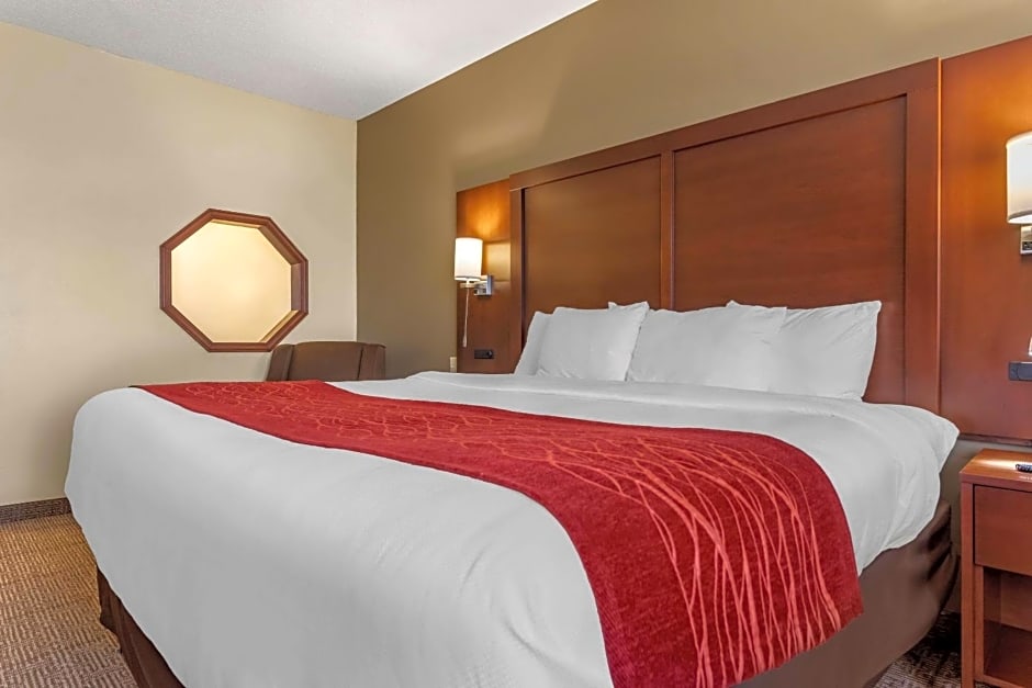 Comfort Inn & Suites Streetsboro - Kent