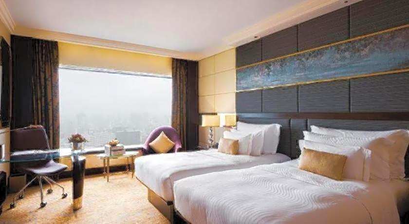 Starworld Hotel