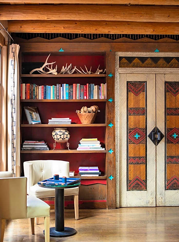 Rosewood Inn of the Anasazi