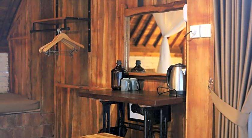 Ubuntu Eco Yoga Retreat Center 