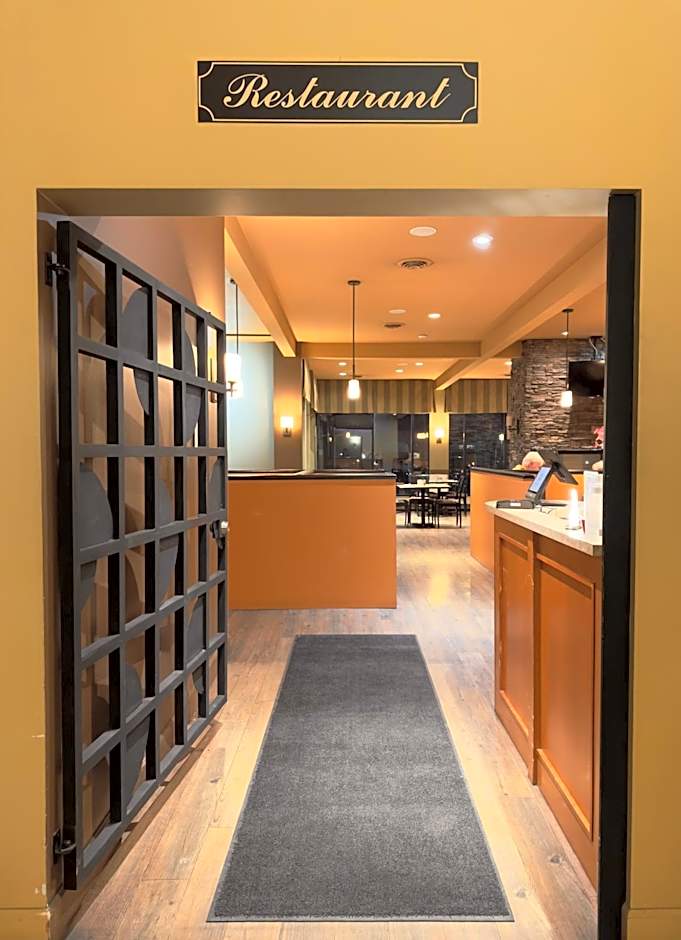 Divya Sutra Plaza and Conference Centre, Vernon