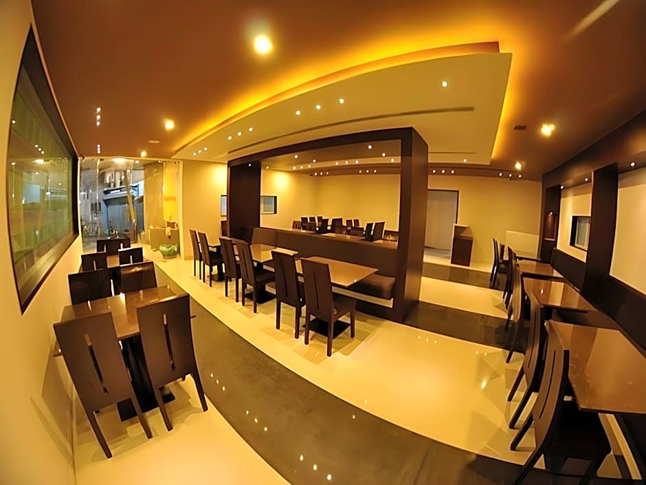 Vijey Hotels - Trichy Central