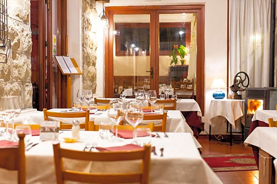 Hotel Ristorante Il Caminetto