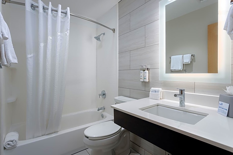 Holiday Inn Express Pensacola Beach By IHG