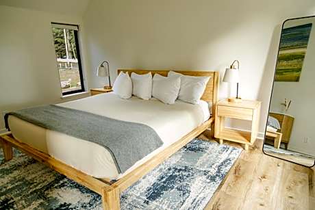Superior King Suite