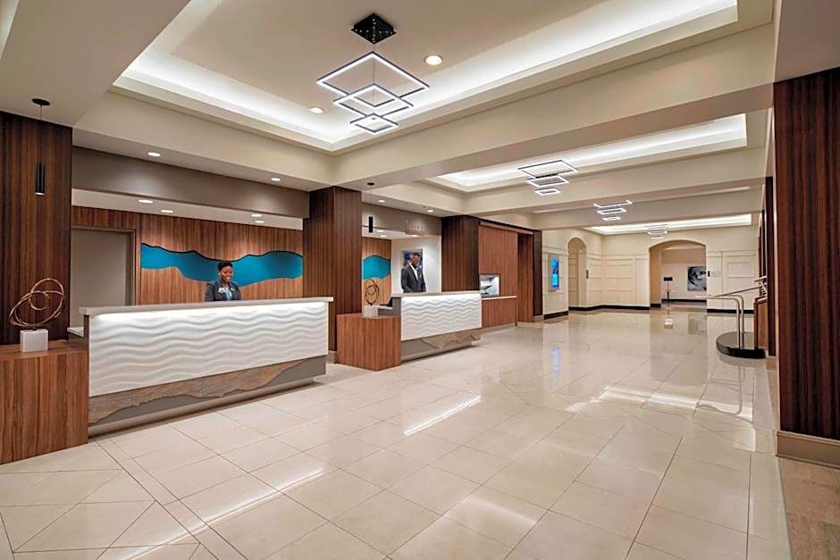Delta Hotels by Marriott Richmond Downtown