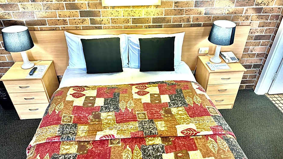 Golden Grain Motor Inn