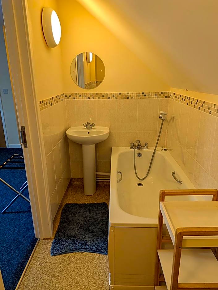 Kings Arms Guest House Ebbw Vale
