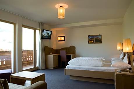 Junior Suite with Balcony