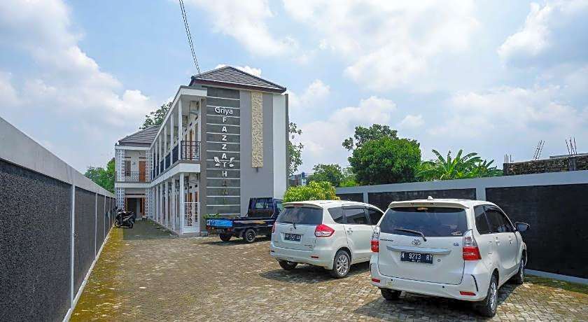 RedDoorz Syariah near RS Hermina Yogyakarta