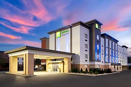 Holiday Inn Express Toledo North By IHG