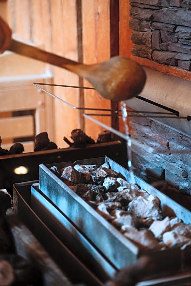 AKZENT Hotel Berg's Alte Bauernschanke- Wellness und Wein