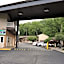 Carrier Motor Lodge