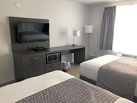 Double Room - No Pets/Non-Smoking