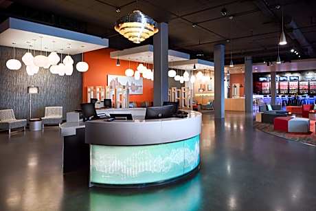 Aloft by Marriott Seattle Sea-Tac Airport