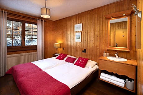 Double Room with Shared Bathroom