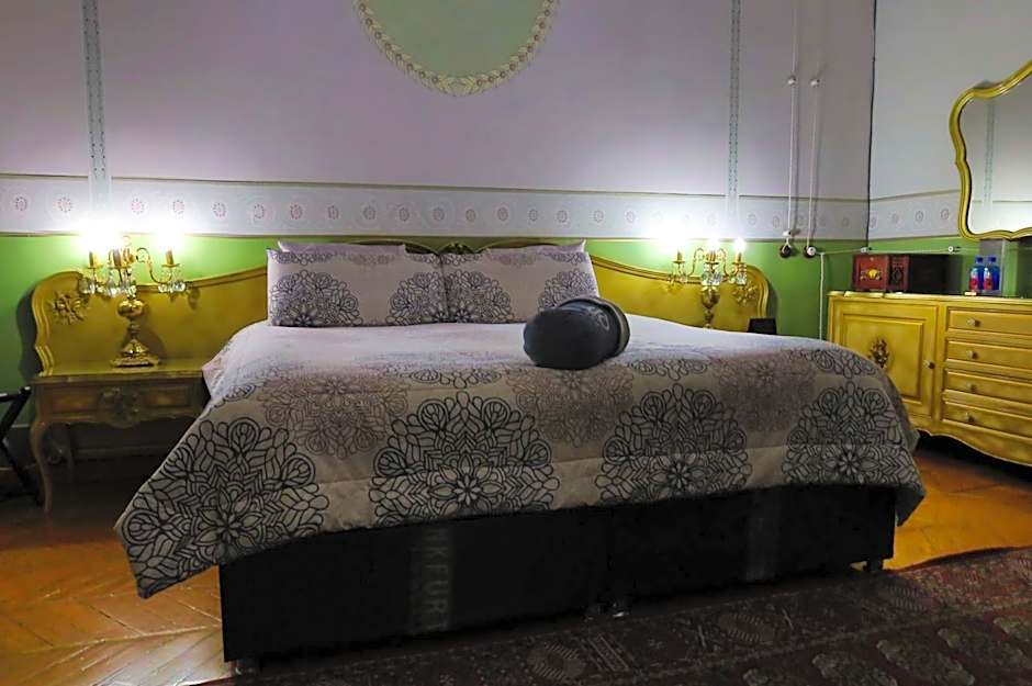 Azcami Boutique Hotel