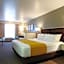 Oxford Suites Spokane Valley